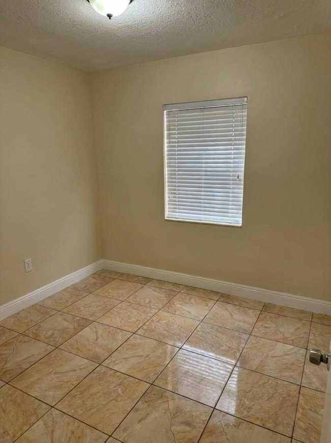 691 NW 187th St, Miami, FL 33169 - photo 5