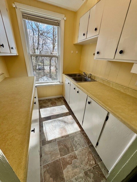 33 8th St, Providence, RI 02906 - photo 4