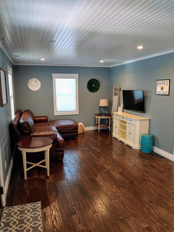 22 Rockcroft Rd, Weymouth, MA 02188 - photo 5