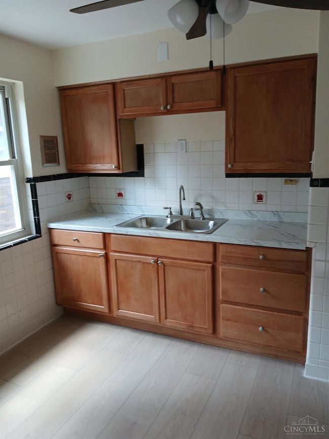 4403 Simpson Ave, Cincinnati, OH 45227 - photo 3