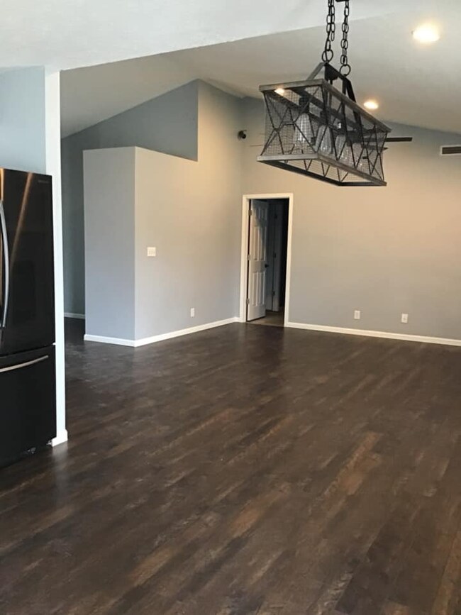 608 Stockbridge Ln, Lafayette, IN 47909 - photo 3