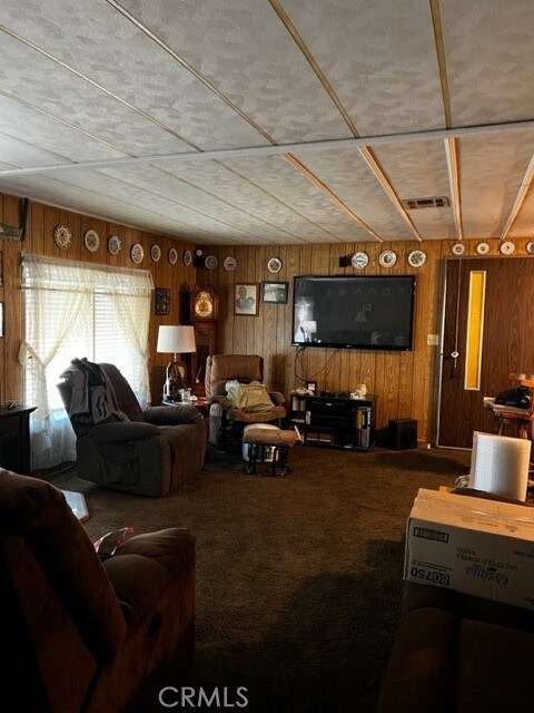 16469 Wimbleton Dr, Victorville, CA 92395 - photo 5