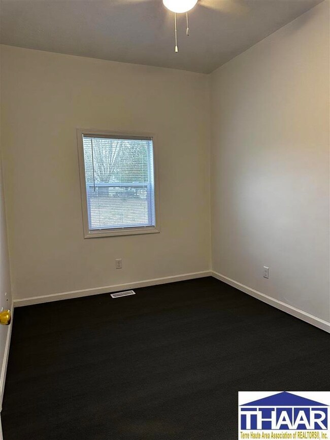 708 S 14th St, Terre Haute, IN 47807 - photo 6