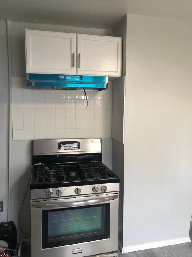 1303 W Baltimore Ave, Linden, NJ 07036 - photo 5