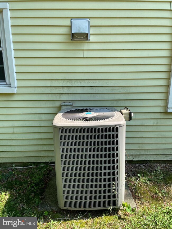 3308 New Coach Ln, Bowie, MD 20716 - photo 6