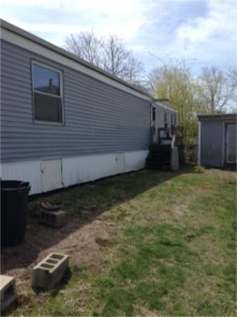 25 Crompton St, Acushnet, MA 02743 - photo 4