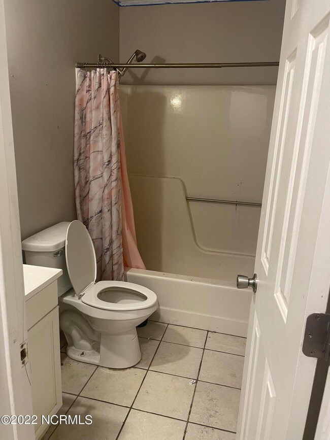 1306 Kevin Ct, Jacksonville, NC 28546 - photo 2