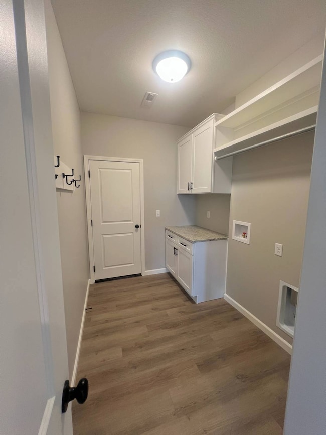 9873 Weeping Willow Dr, Manhattan, KS 66502 - photo 6