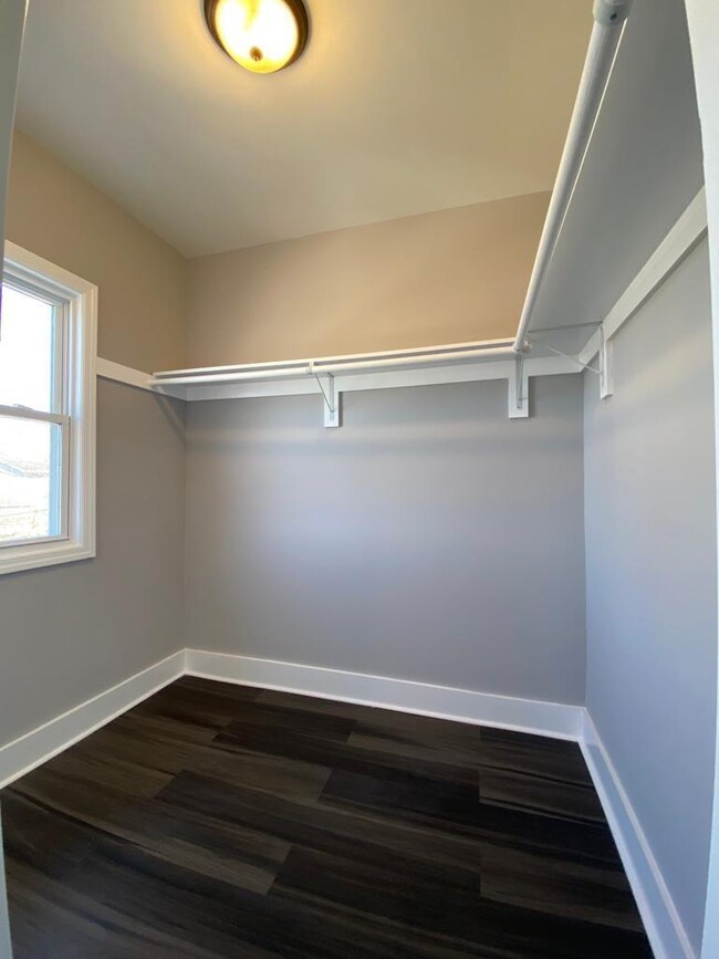 12 Washington Place unit 2, East Rutherford, NJ 07073 - photo 4