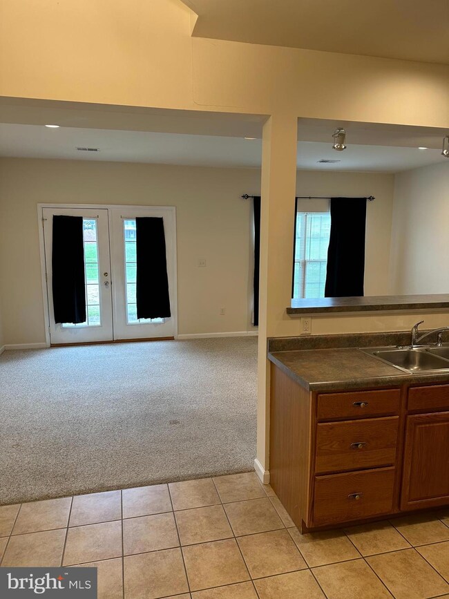 2048 Powell Dr, Chambersburg, PA 17201 - photo 3