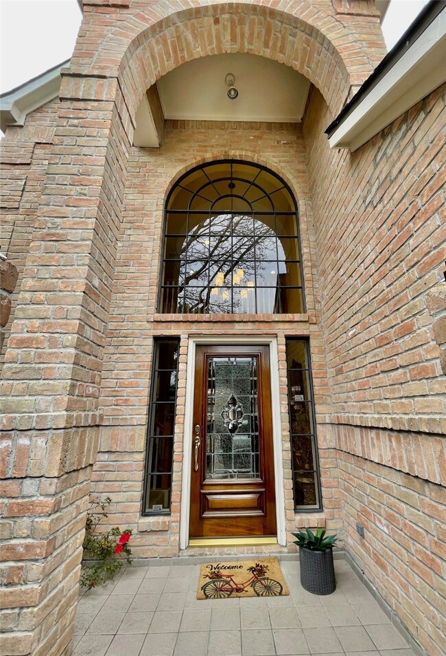 6889 Oakwood Trail, Houston, TX 77040 - photo 3