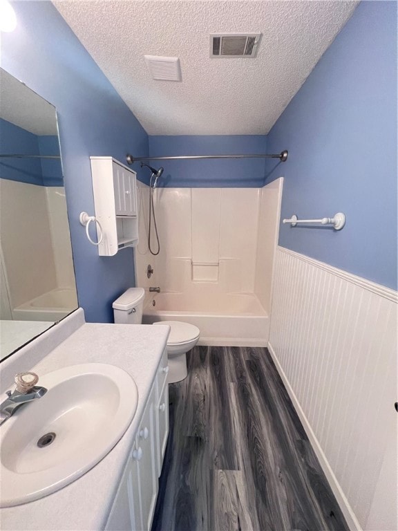 243 Glen Meadows Cir, Brunswick, GA 31523 - photo 7