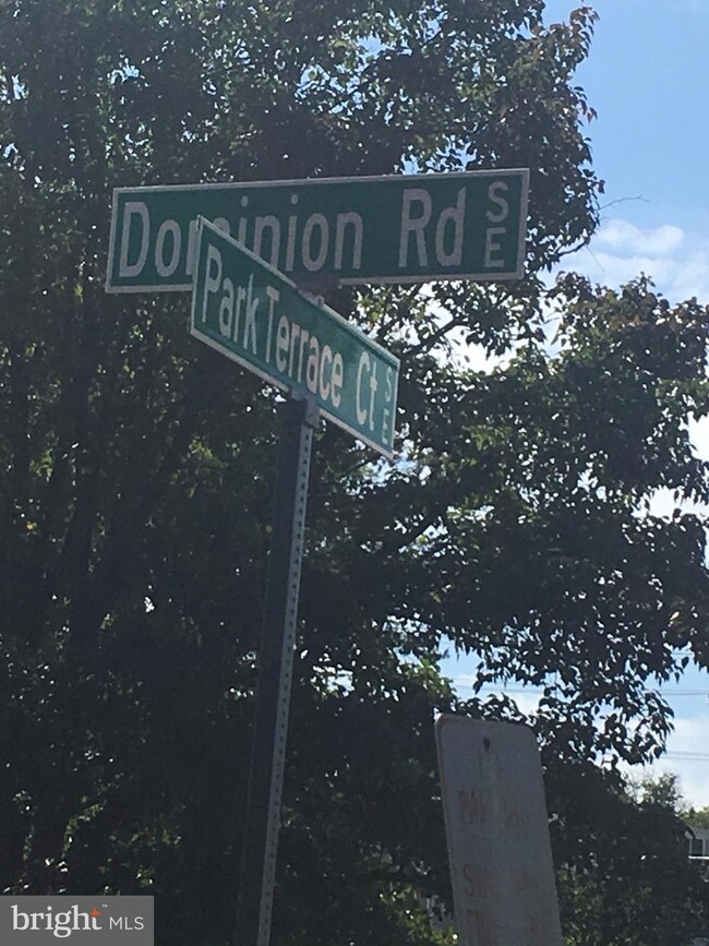 214 Park Terrace Ct SE unit 79, Vienna, VA 22180 - photo 4