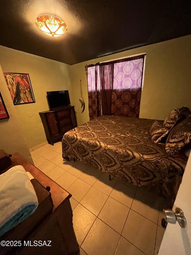 Bedroom2