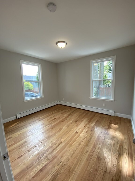 385 Lafayette St unit 1, Salem, MA 01970 - photo 5