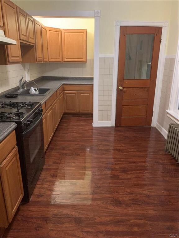 420 N Jordan St, Allentown, PA 18102 - photo 2