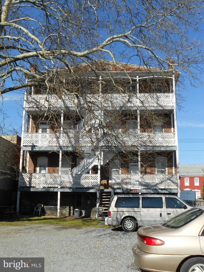 111 E Baltimore St unit 4, Hagerstown, MD 21740 - photo 7