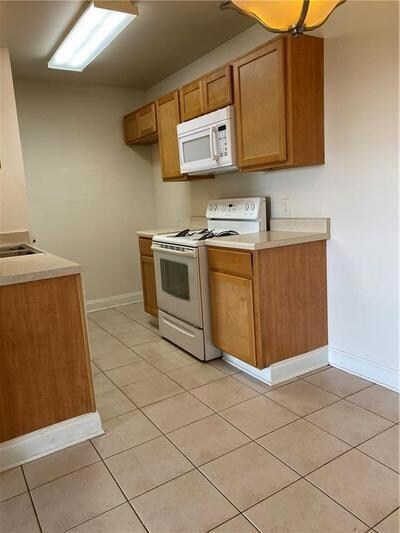 8720 W Livingston Ave unit H, Chalmette, LA 70043 - photo 3