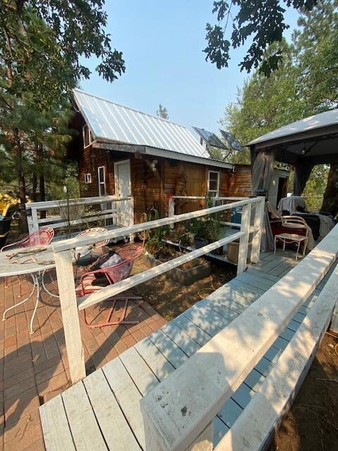 1071 Barker Dr, Merlin, OR 97532 - photo 3