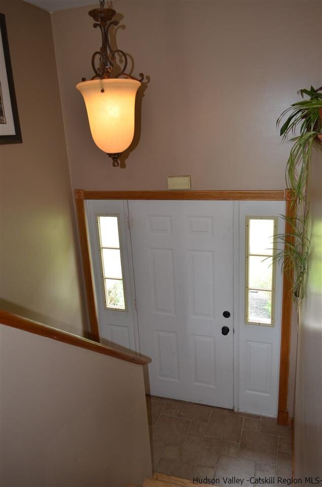 216 N Knob Hill Rd, Stanfordville, NY 12581 - photo 2