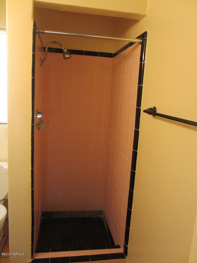 2119 N Treat Ave unit B, Tucson, AZ 85716 - photo 6