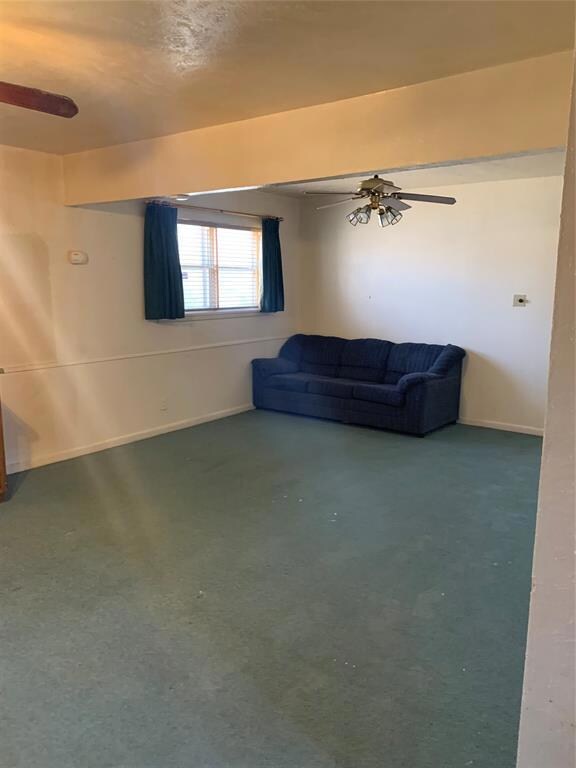 1012 Rosebud Dr, Azle, TX 76020 - photo 5