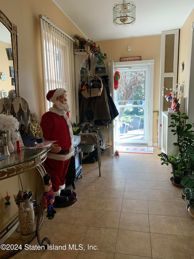 21 Father Capodanno Blvd, Staten Island, NY 10305 - photo 3