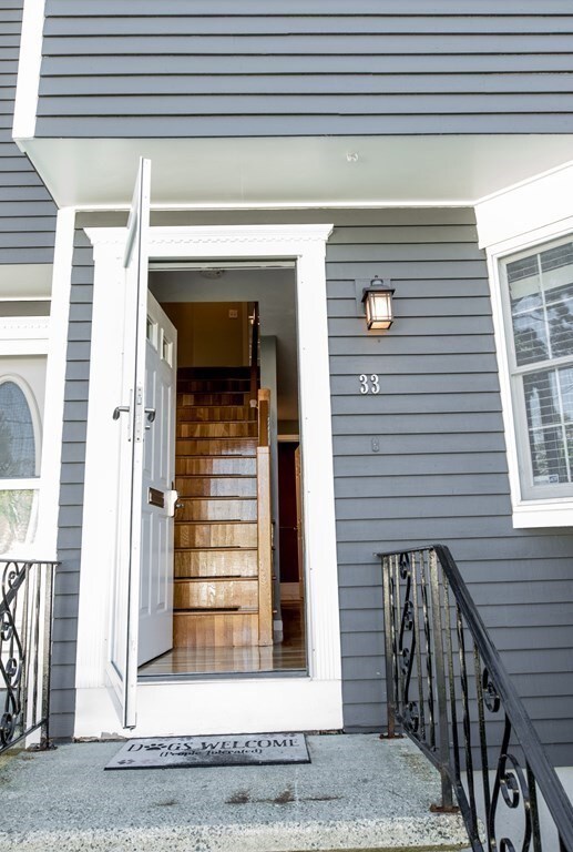 33 Auburn St unit 1, Saugus, MA 01906 - photo 3