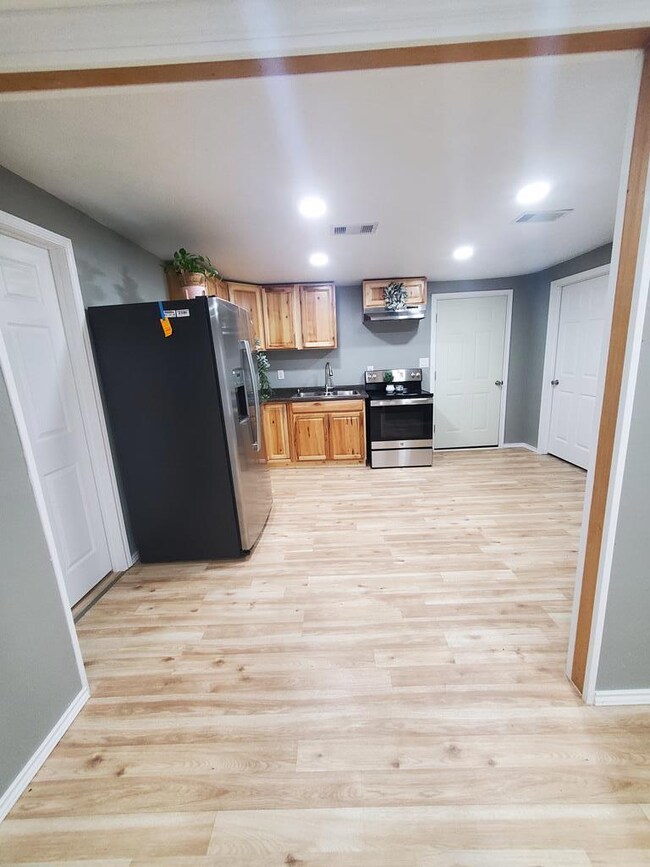 414 Sadler St, Nacogdoches, TX 75961 - photo 6