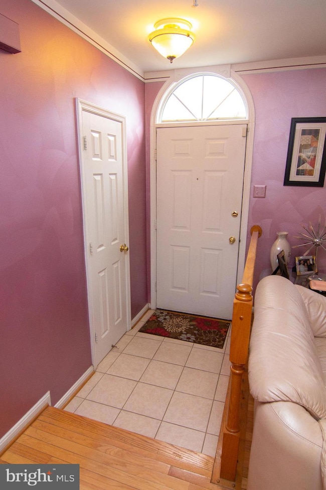 1325 Walkabout Ct, Sykesville, MD 21784 - photo 4