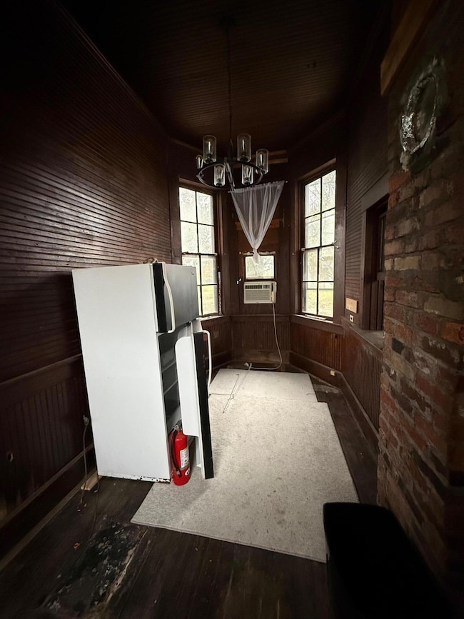 8350 Main St NW, Milledgeville, OH 43142 - photo 7