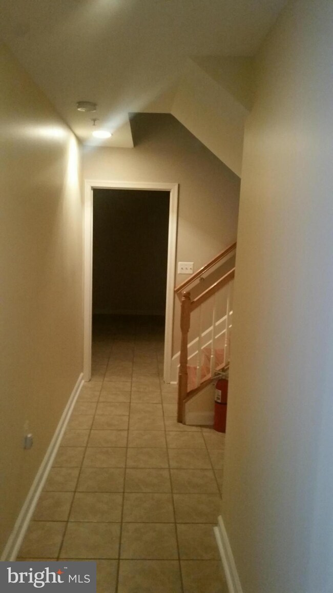 5017 Queens Stroll Place SE, Washington, DC 20019 - photo 3