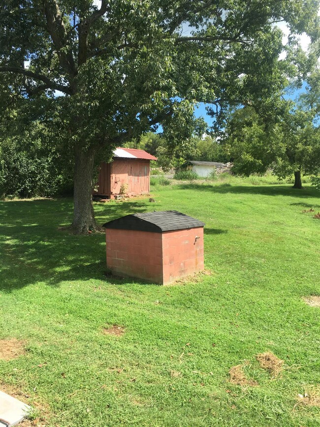 704 Eastland Ln, Lebanon, TN 37090 - photo 4