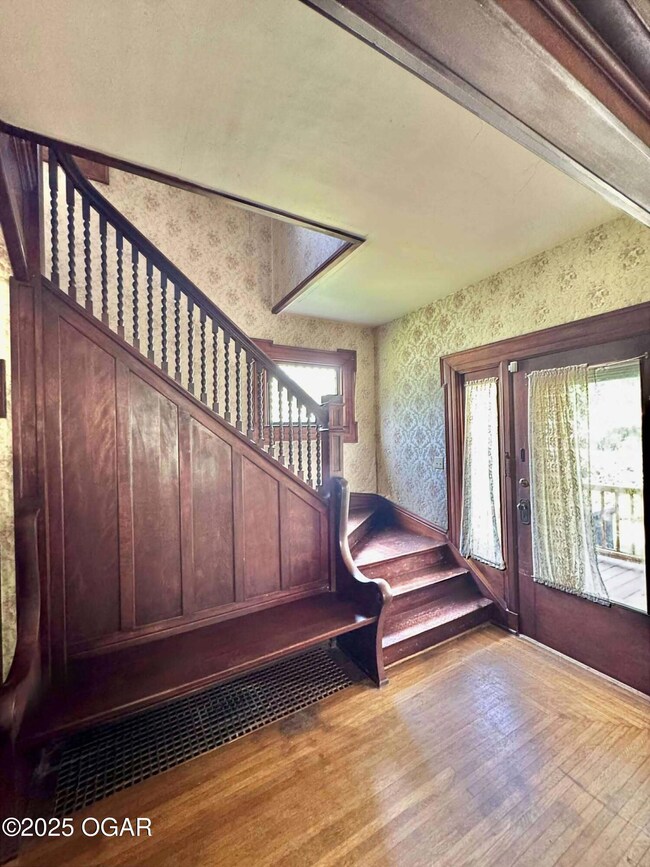 550407189_1189454913229823_1989062951523