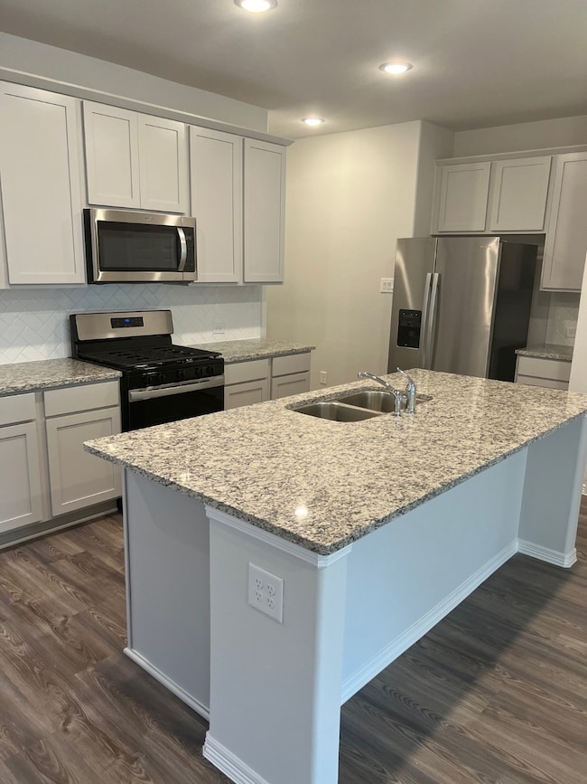 25914 Emory Hollow Dr, Tomball, TX 77375 - photo 6