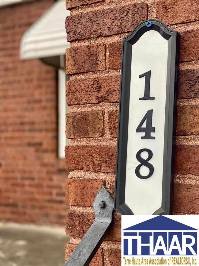 148 S 21st St, Terre Haute, IN 47803 - photo 2