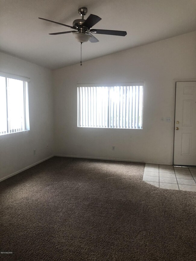 7981 E Jennifer Anne Dr, Tucson, AZ 85730 - photo 6