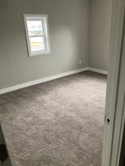 21 Amherst St, Ludlow, MA 01056 - photo 7