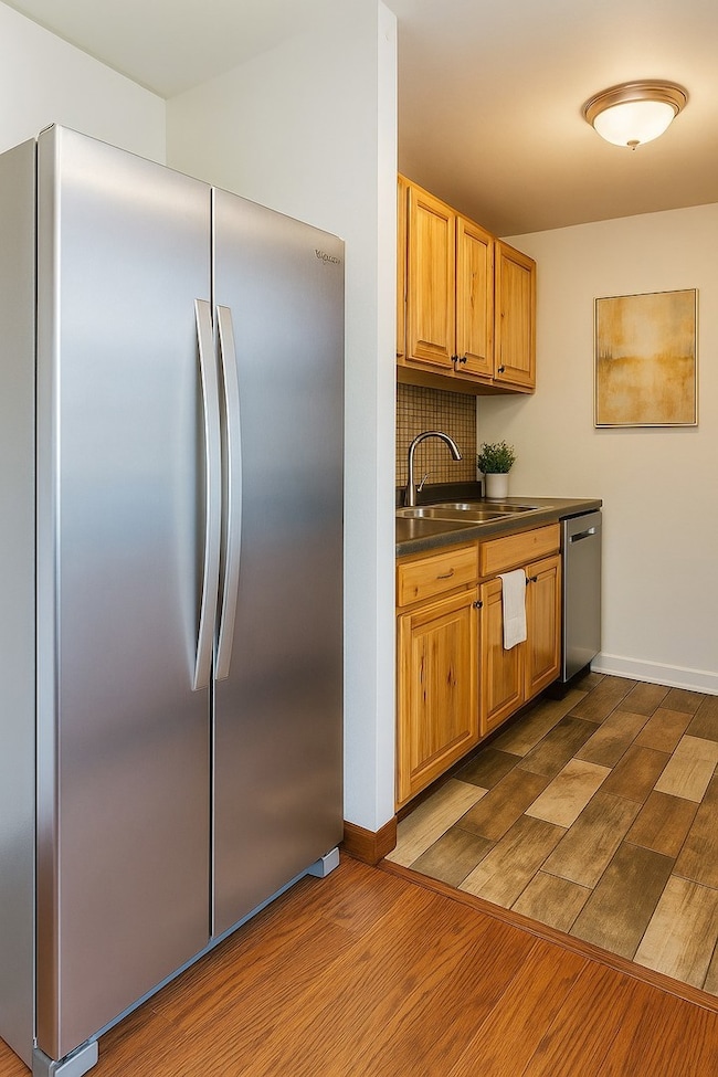 14B Kingery Quarter unit 207, Willowbrook, IL 60527 - photo 7