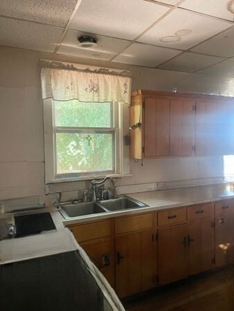 25 Elm St, Warren, MA 01083 - photo 7