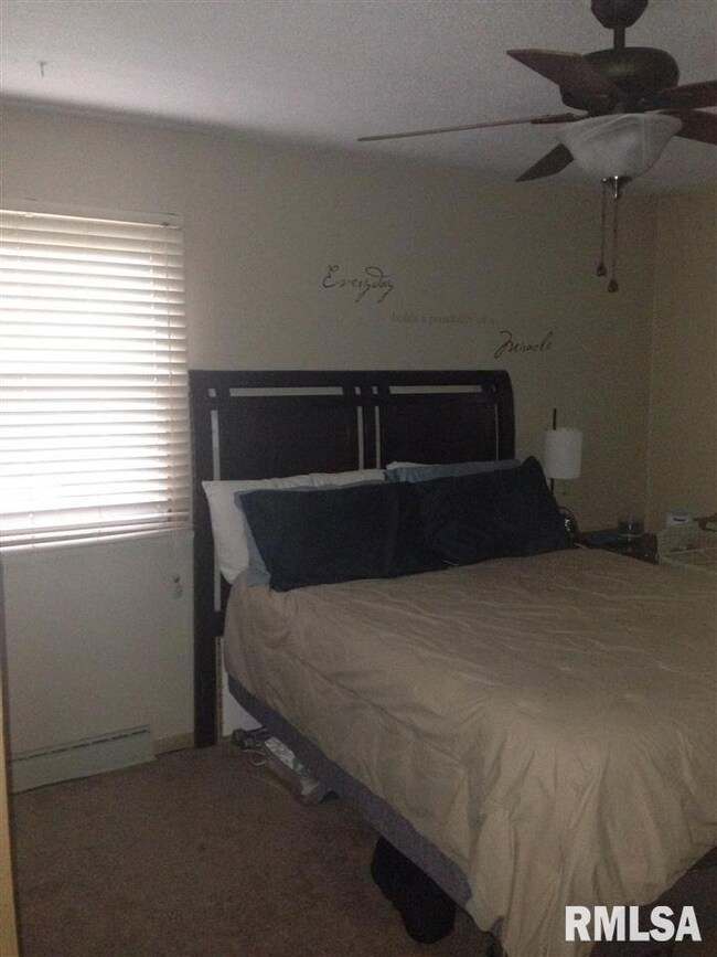 628 W 44th St, Davenport, IA 52806 - photo 7