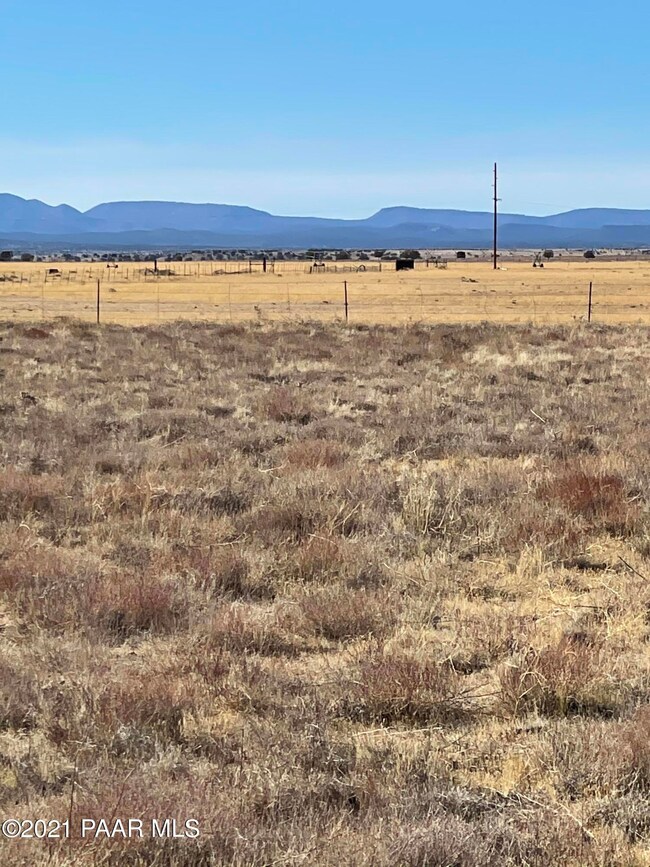 24400 N Big Springs Ranch (Lot C) Rd, Paulden, AZ 86334 - photo 3
