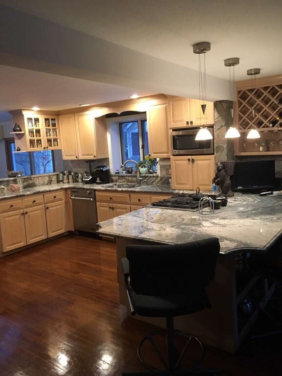 4 Birch Bark Rd, Medway, MA 02053 - photo 4