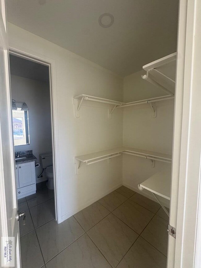 4313 Ramona Cir unit B, Harlingen, TX 78550 - photo 7