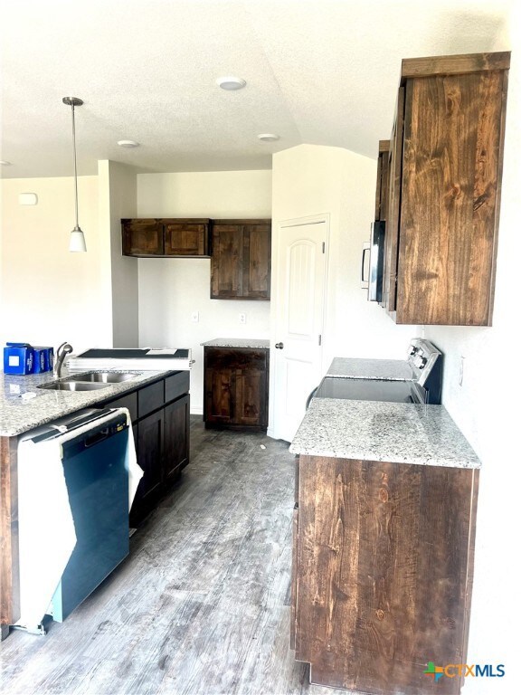 1104 Karen Dr, Killeen, TX 76549 - photo 3