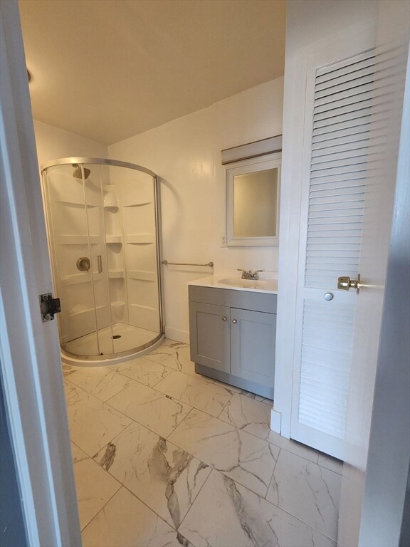 247 Washington Ave unit 24, Winthrop, MA 02152 - photo 4