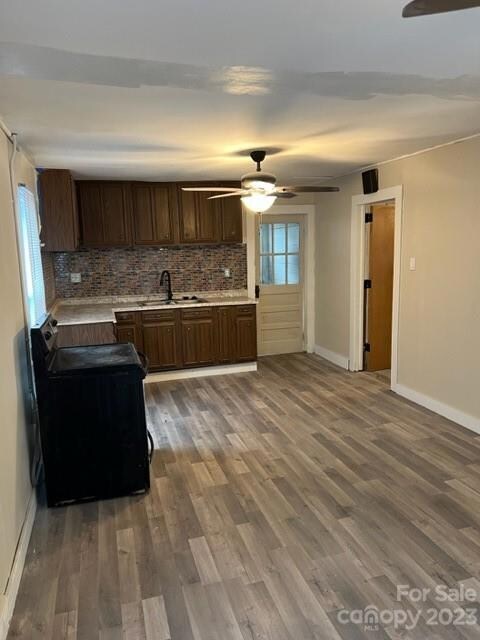 324 Garfield St, Statesville, NC 28677 - photo 2