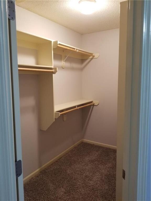 401 Eagle Glen Dr, Raymore, MO 64083 - photo 7