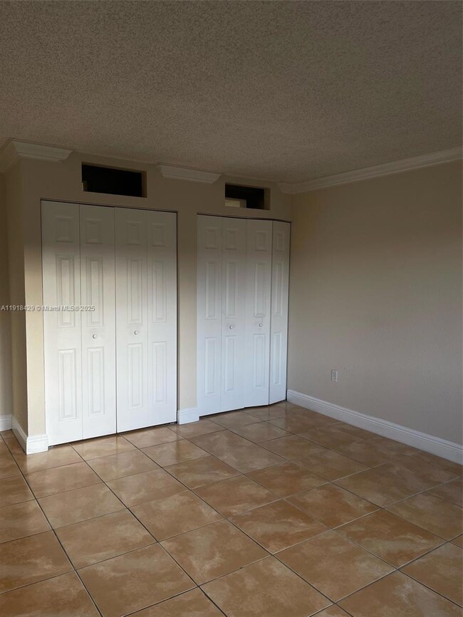 6950 Miami Gardens Dr unit 2-312A, Hialeah, FL 33015 - photo 7