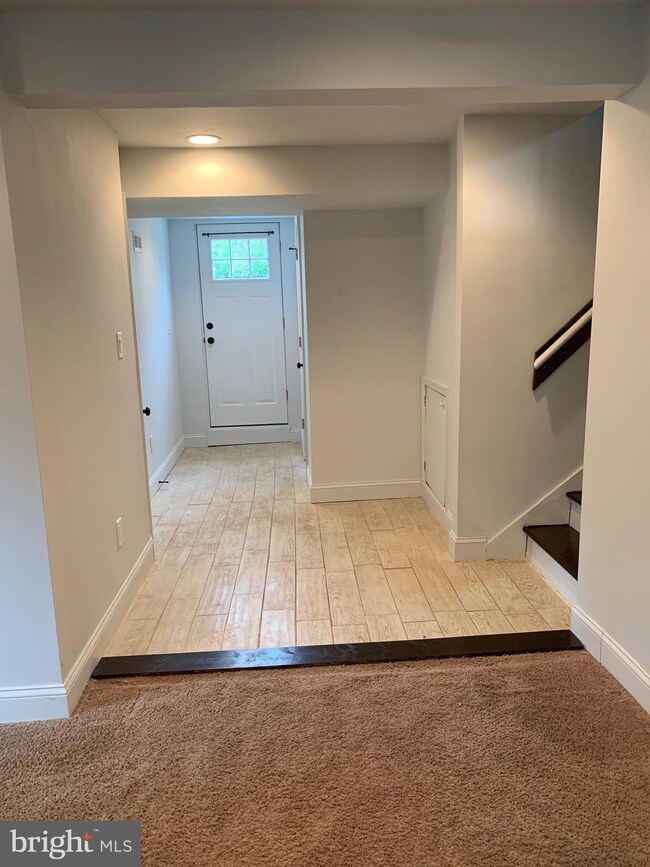 6829 Windsor Mill Rd, Gwynn Oak, MD 21207 - photo 7